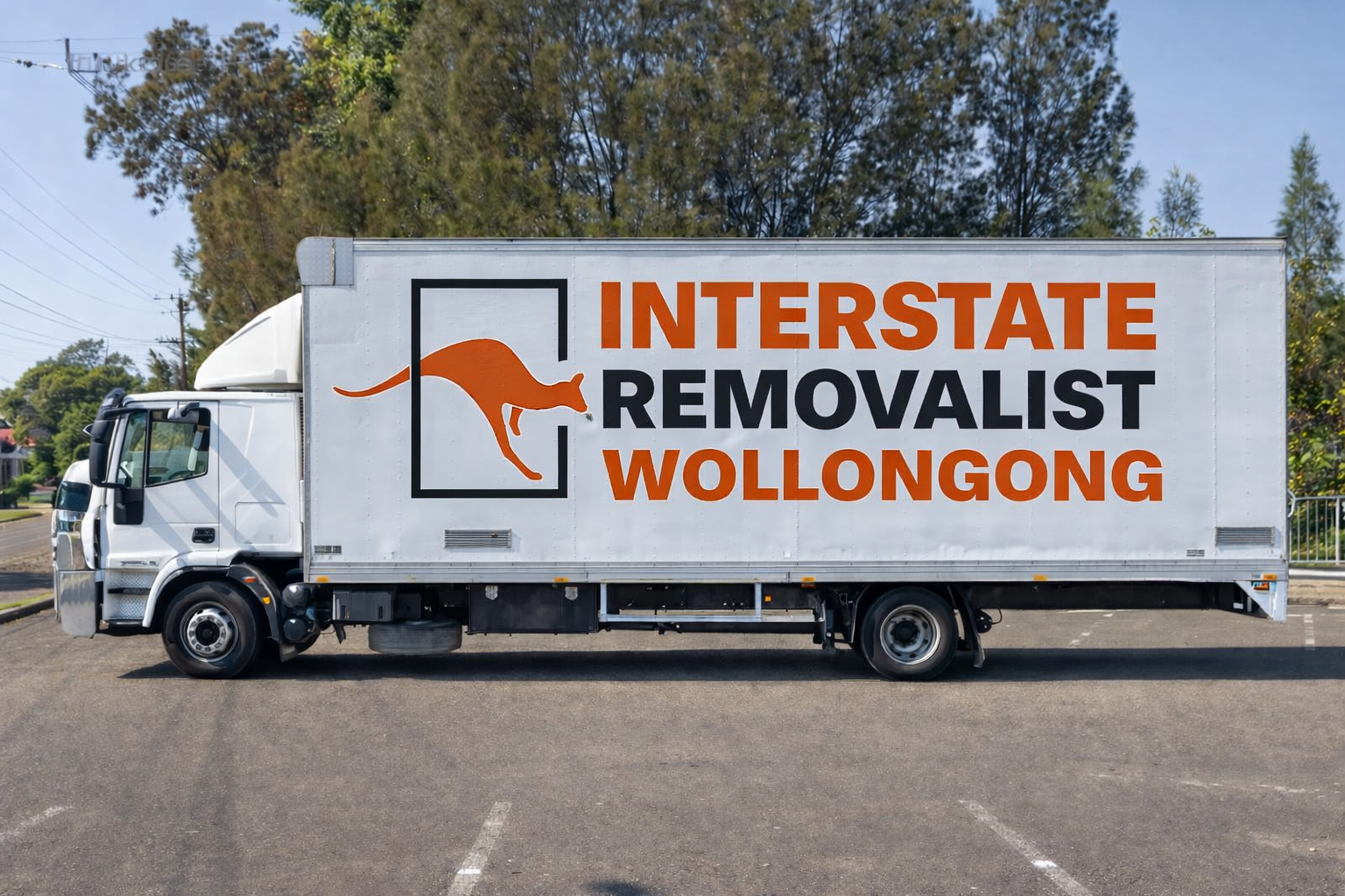 Interstate removalist Wollongong loading furniture for long distance relocation